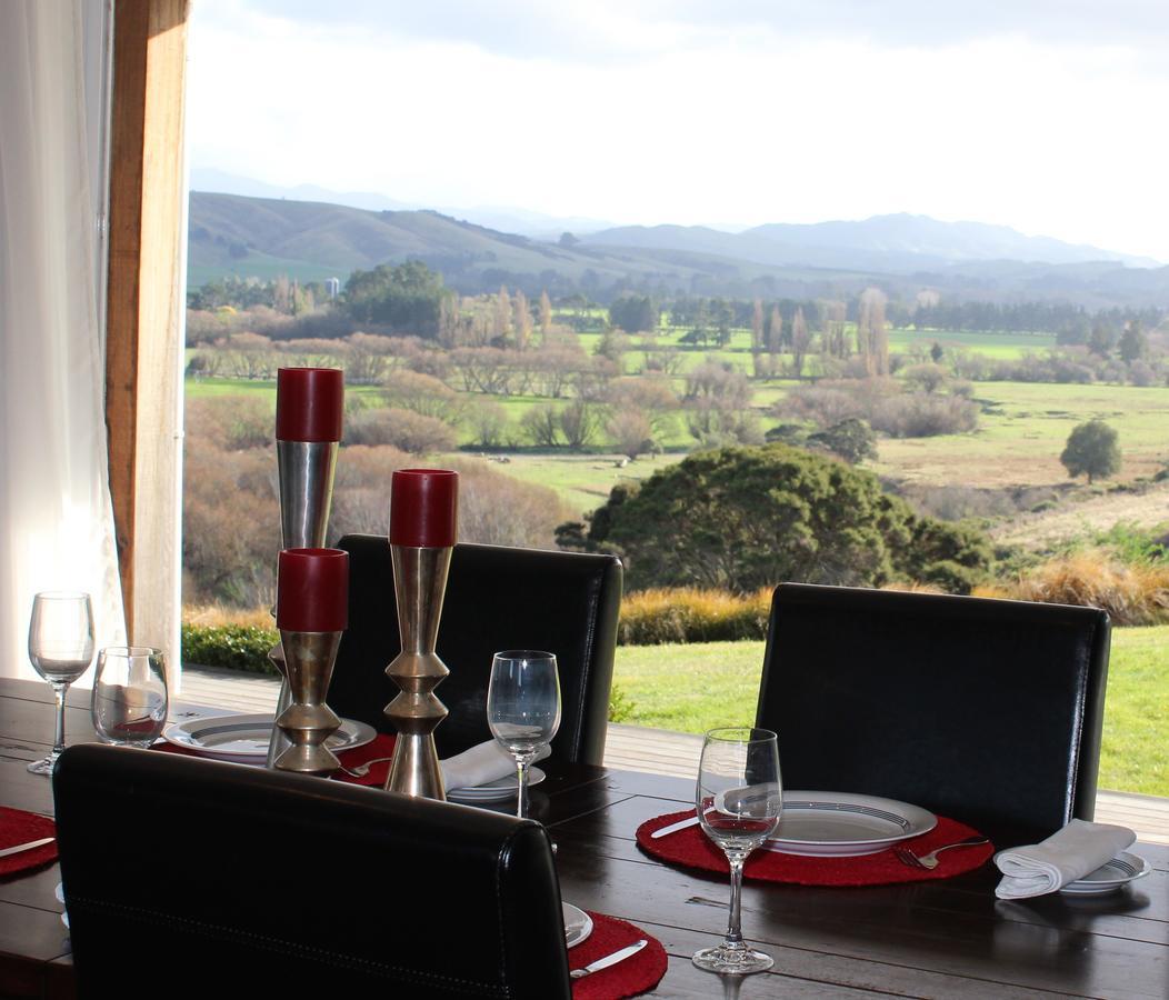 Gallin Farm Alpacas And Farmstay Masterton Exterior photo